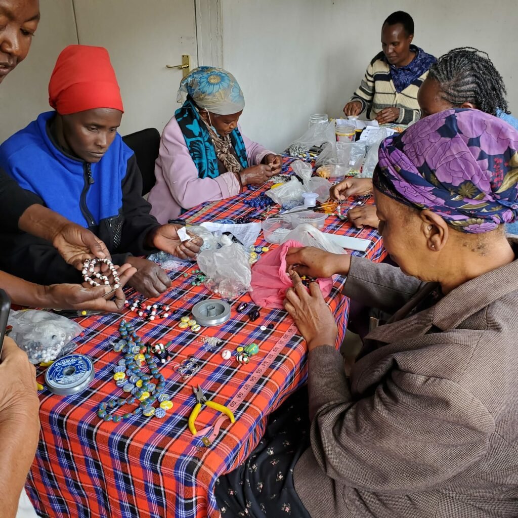 The Aesthetic Allure of Kenyan Souvenirs 2 kenya necklace