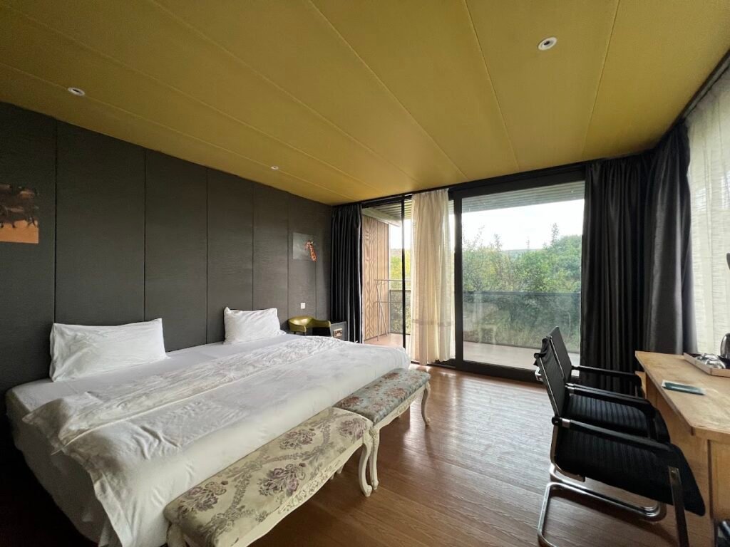 Lodge gallery image 2